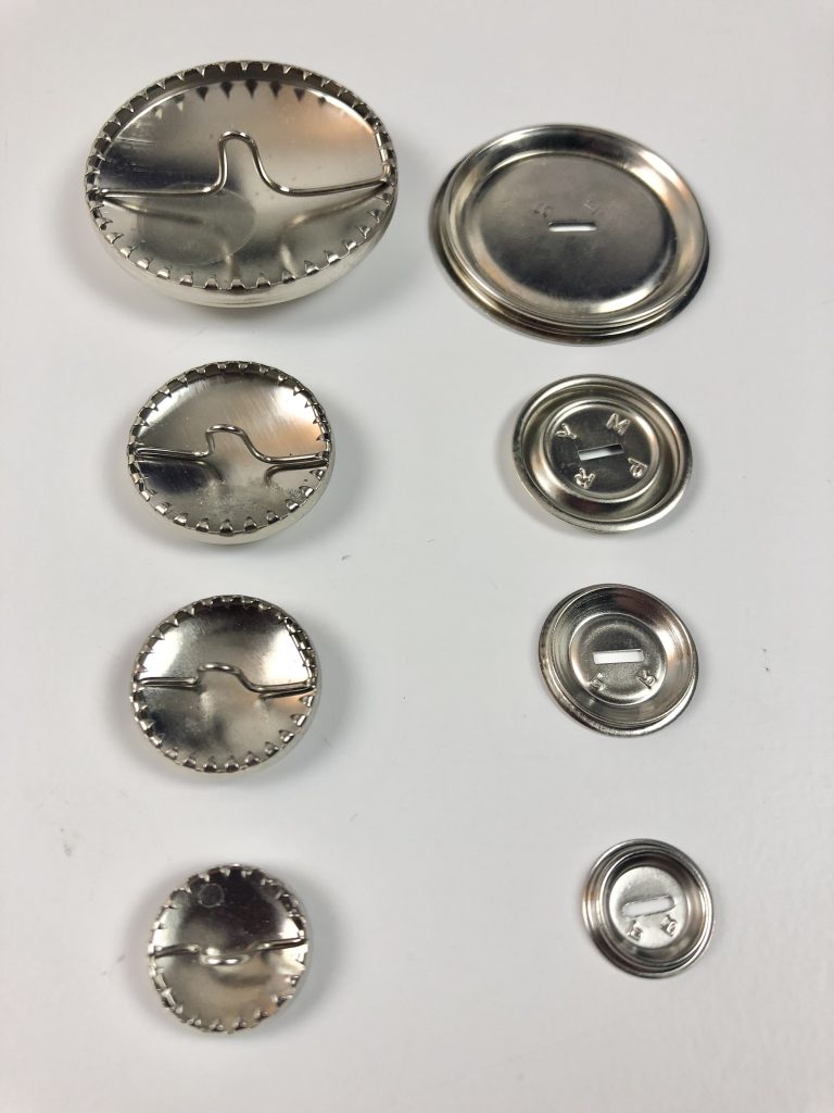 Assortment of metal self cover buttons